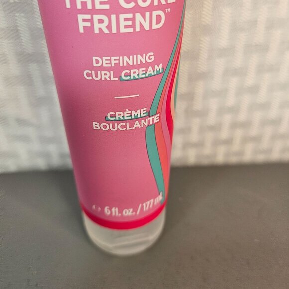 Barbie X Cake The Curl Friend Defining Curl Cream 6 fl. oz. Limited Edition - Picture 2 of 4